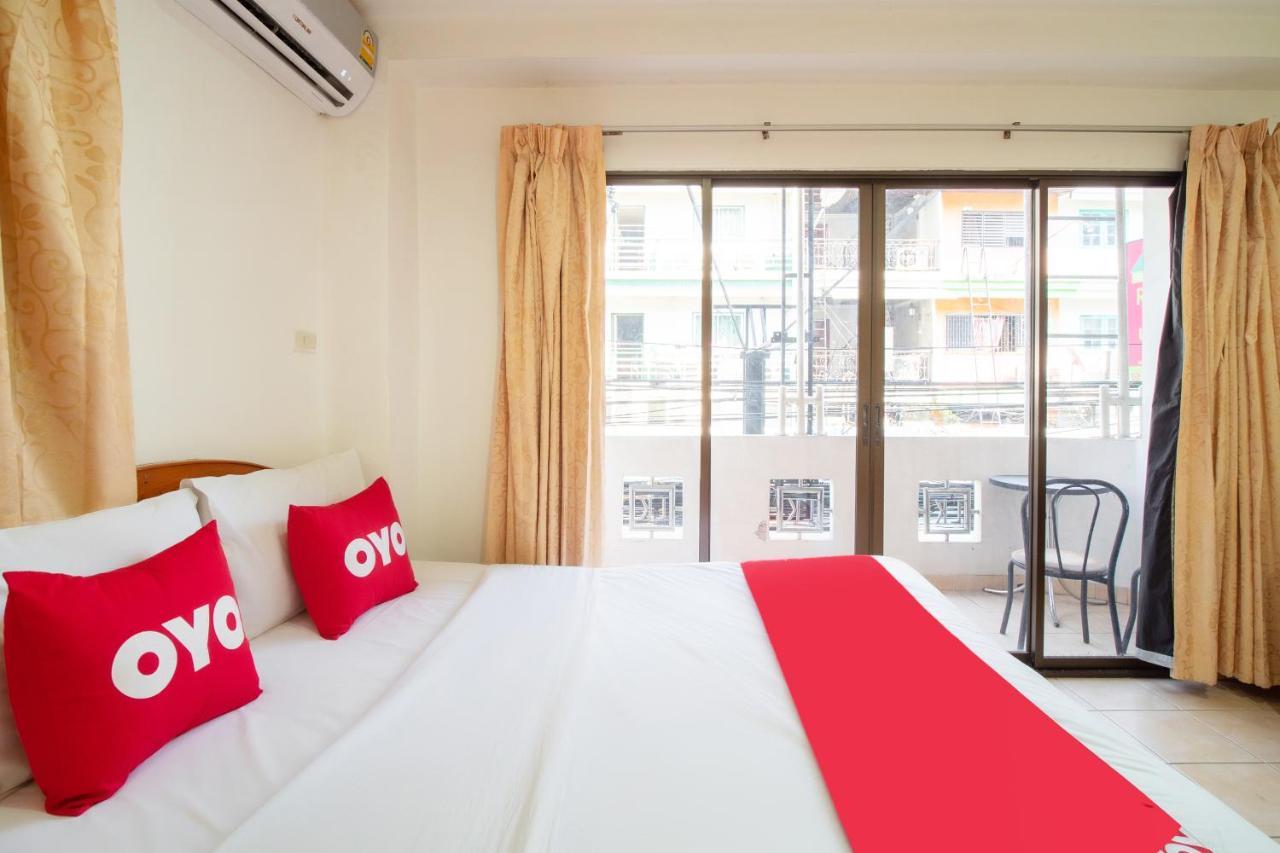 Oyo 811 Jasmine Villa Pattaya Bagian luar foto